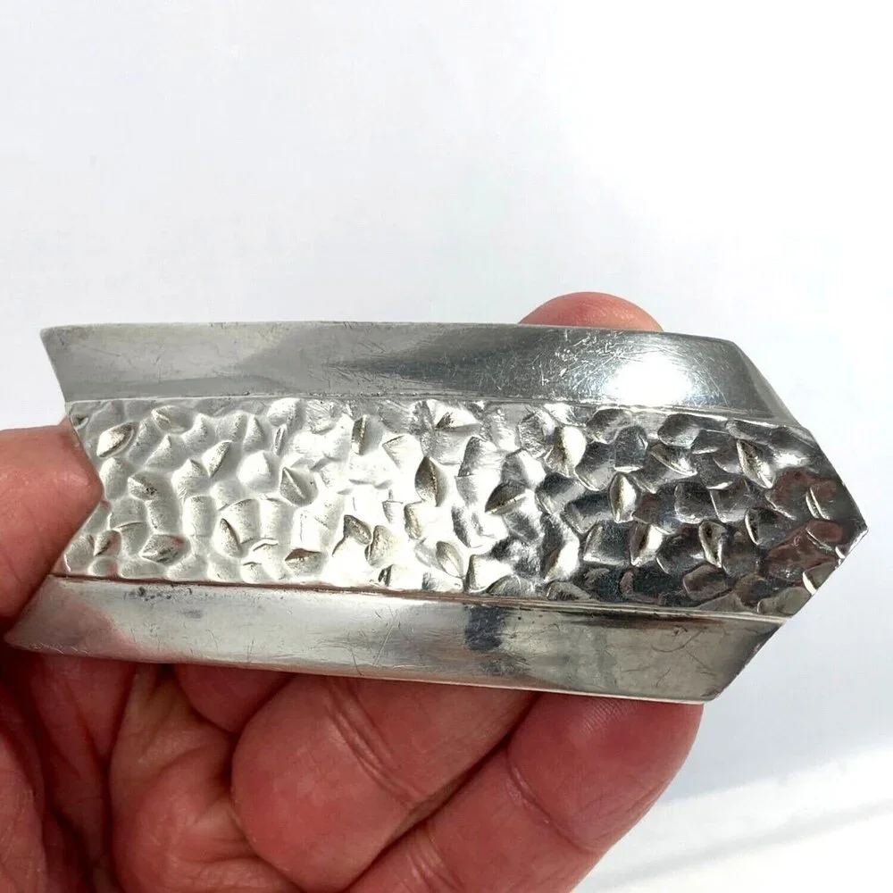 Belt Buckle Women's Stamped Arrow Shape Modern Art-Deco Victorian Robin‎ Kahn